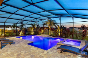 #484-Modern and interior designed 4 bed home with private pool and spa
